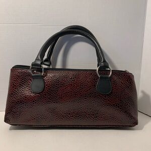 Primeware Clutch Insulated Single Bottle Wine Tote Burgundy w/Black handles